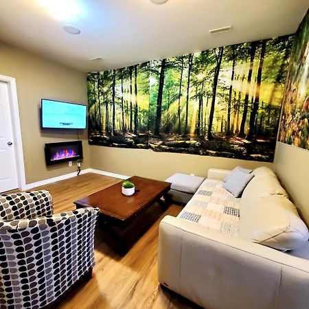 Private 2 Bedrooms Suite Near Hwy 1, Cultus Lake, Heritage Park, Fishing, Coliseum 奇利瓦克 外观 照片