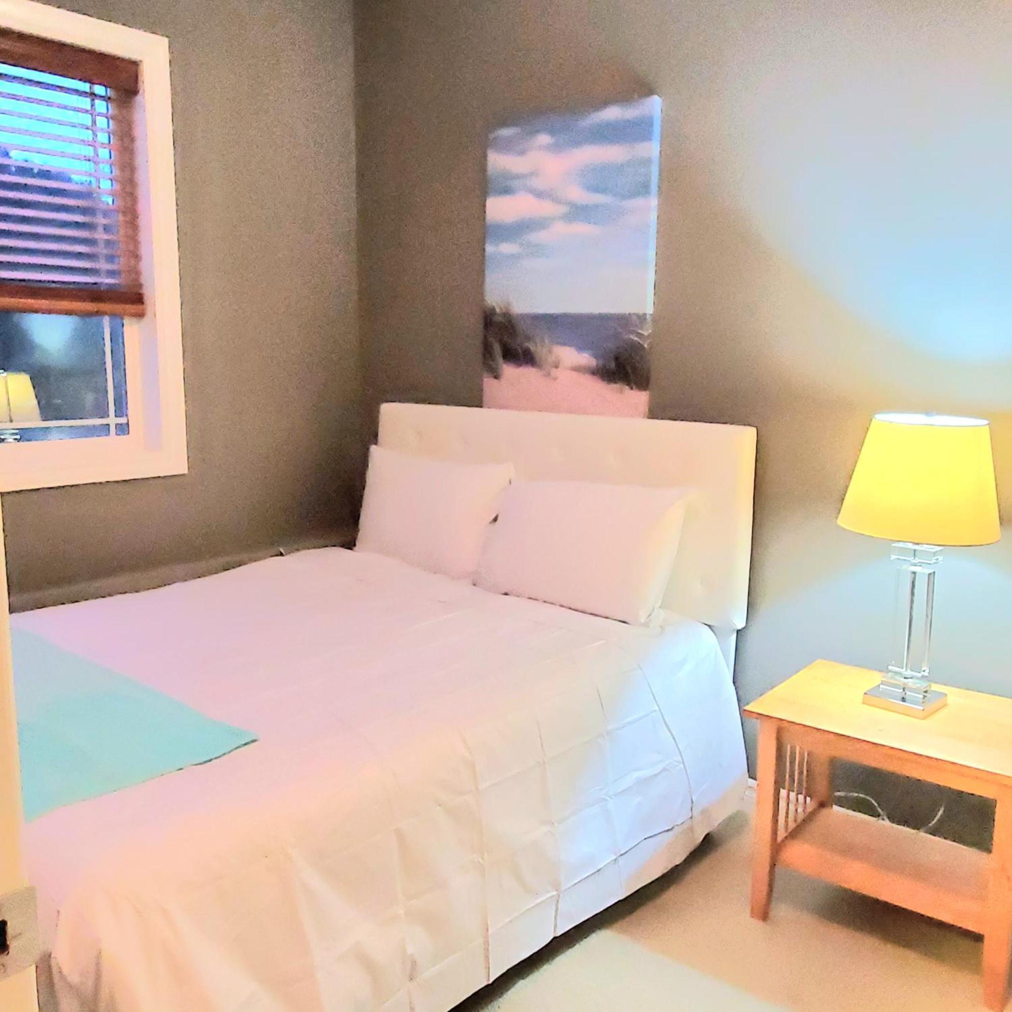 Private 2 Bedrooms Suite Near Hwy 1, Cultus Lake, Heritage Park, Fishing, Coliseum 奇利瓦克 客房 照片
